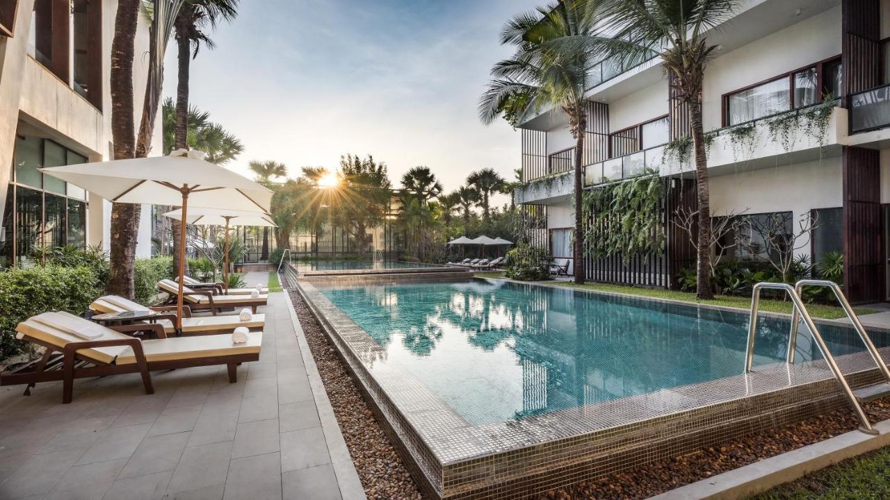 Shintana Saya La Maison Сием Реап Екстериор снимка The hotel's pool