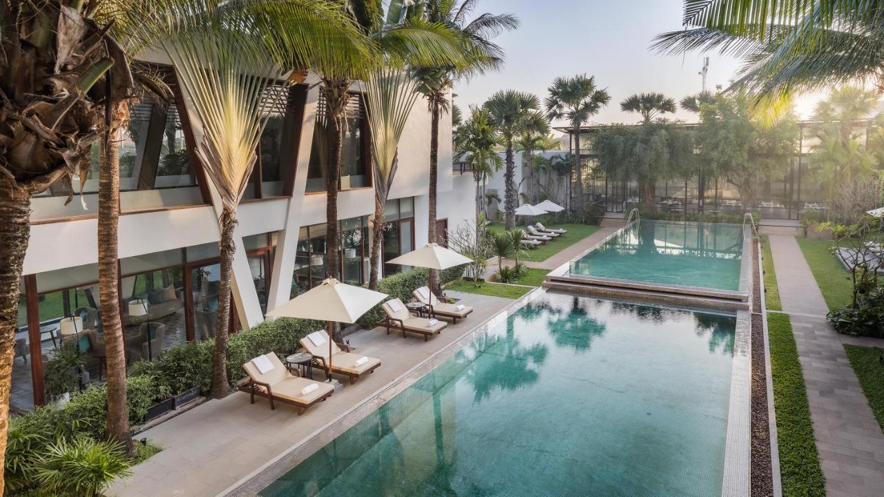 Shintana Saya La Maison Сием Реап Екстериор снимка The hotel's pool