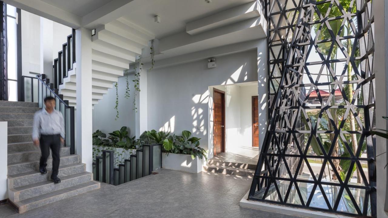 Shintana Saya La Maison Сием Реап Екстериор снимка Interior of the building