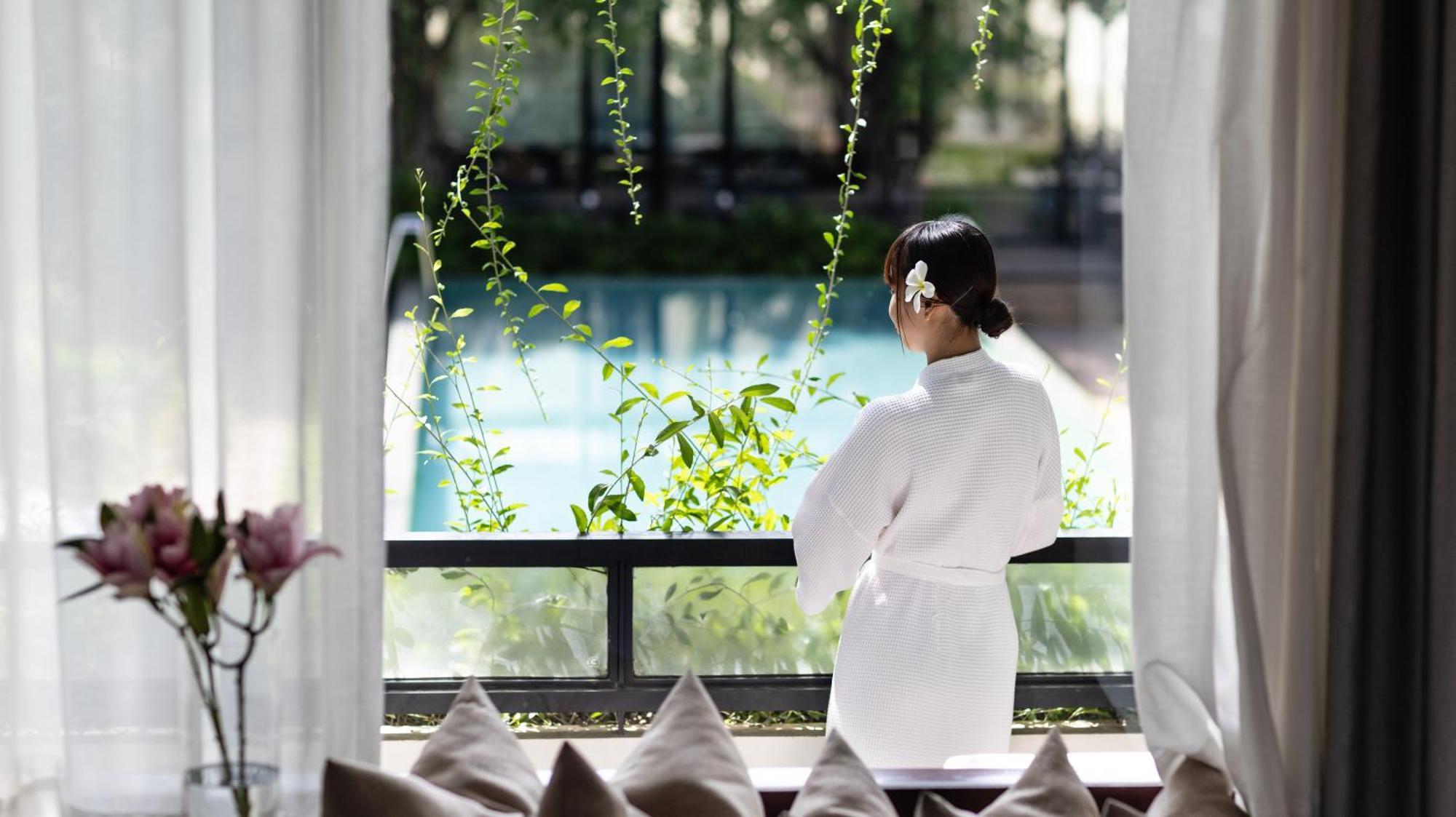 Shintana Saya La Maison Сием Реап Екстериор снимка A spa at the InterContinental Hotel, Hanoi, Vietnam